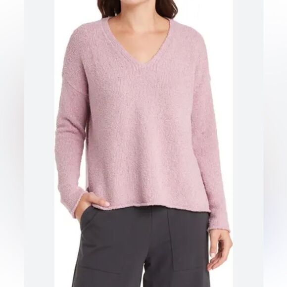 Eileen Fisher V-Neck Slit Sweater size M, NWT - Picture 2 of 10
